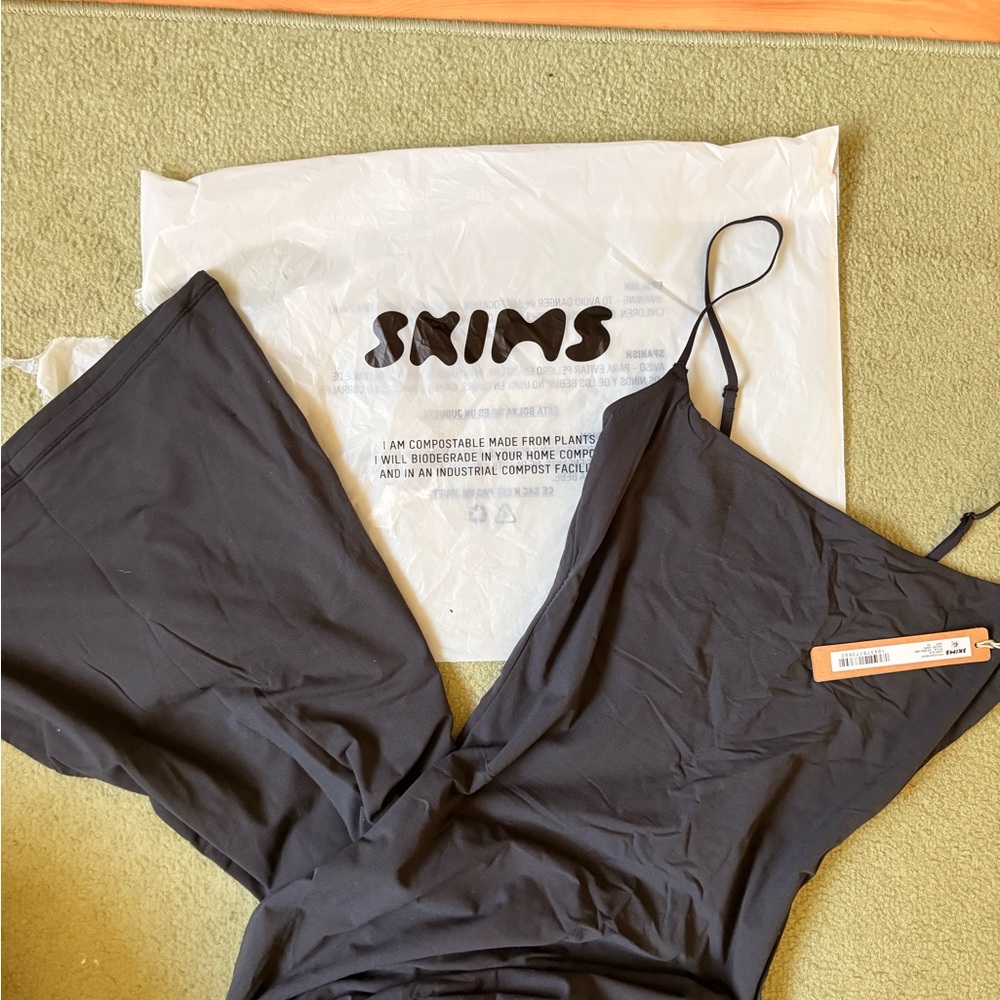 SKIMS Fits Everyone Maxi Dress